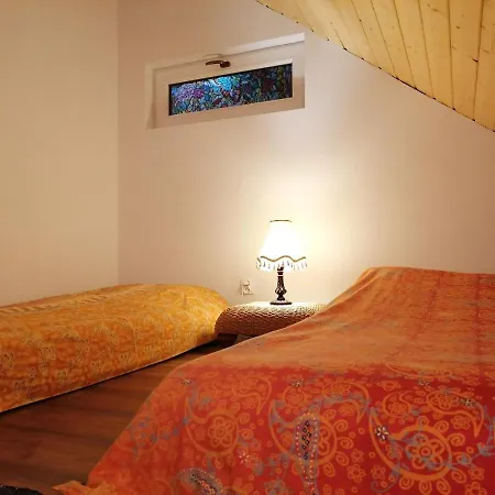 Gosciniec Sliwkowy Sad *