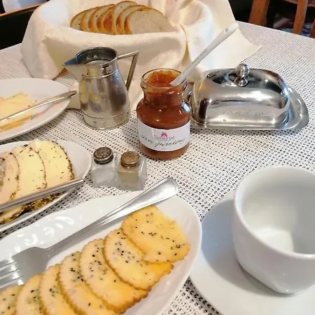 Gosciniec Sliwkowy Sad * Gniewoszow (Lower Silesia)