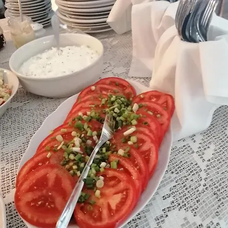 Gosciniec Sliwkowy Sad *