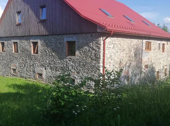 Gosciniec Sliwkowy Sad *