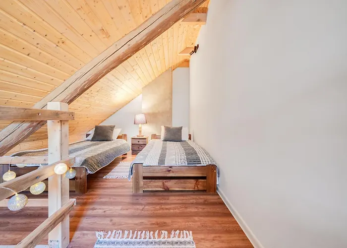 Gosciniec Sliwkowy Sad Farm stay Gniewoszow (Lower Silesia)