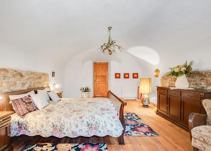 Gosciniec Sliwkowy Sad Farm stay *